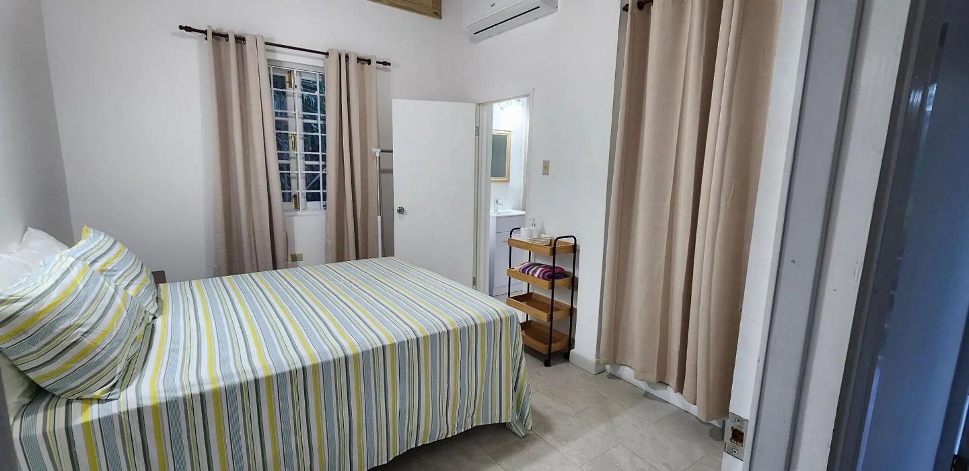 Holiday home Cardiff Private Retreat Villa Scarlett Hall
